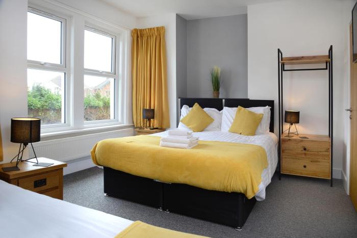 Stylish and spacious Southampton stay