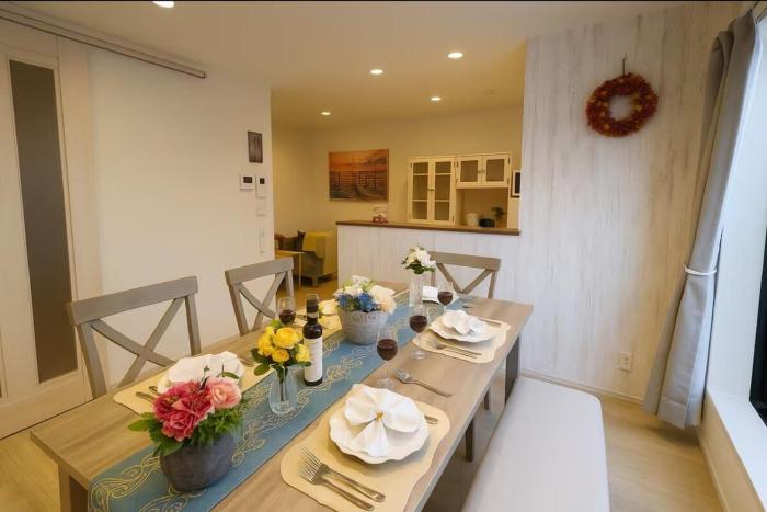 5min from Tsuruhashi Station 3story house Max 10 people 鶴里