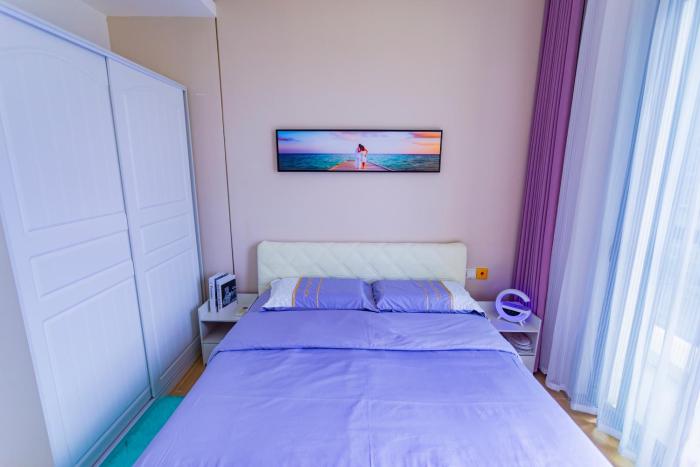 - Parent child Travel - Phoenix Airport - Sanya Railway Station - Sanya Bay - West Island - Luhuitou - Dadonghai - No-1 Harbor City - Sea Travel Duty Free City - Liberation Road Pedestrian Street