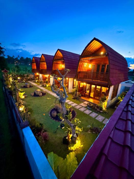 Sarenmas Cottage