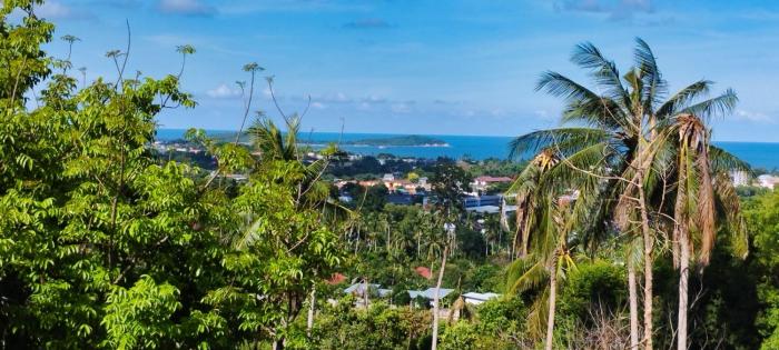 Bel Appartement T2 avec Vue Mer & Piscine à Chaweng hill