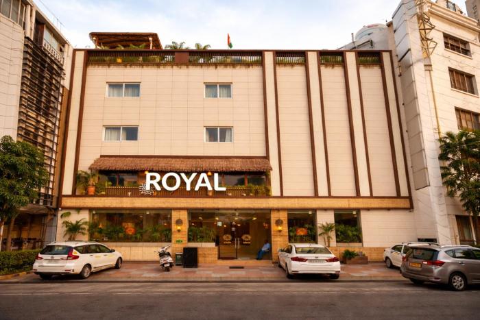OPO Premier Royal Delhi Airport FREE Airport Pickup