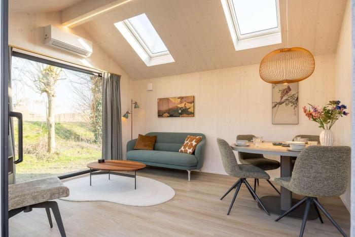 Tiny House with deck in Oud Ade - Tuin van Keet - 18
