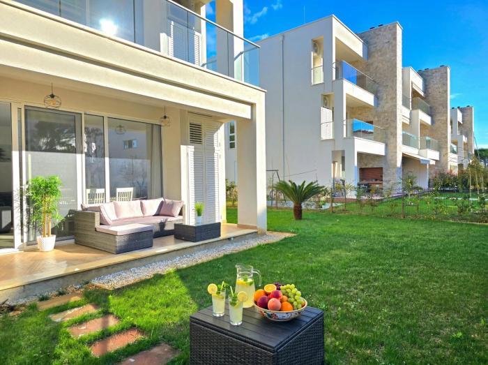 Lalzit Bay Hideaway 299