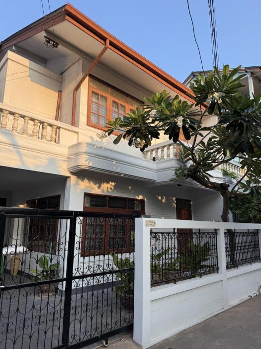 Baan Pailin Holiday Home