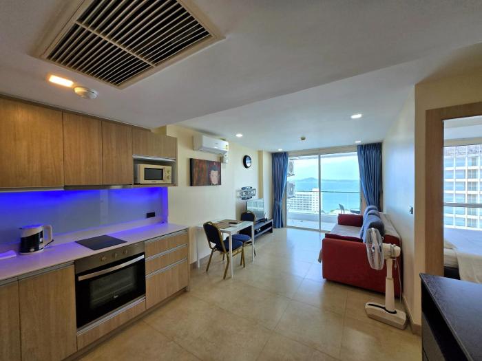 The Cliff 1 Bed by ThaiminatorPattaya