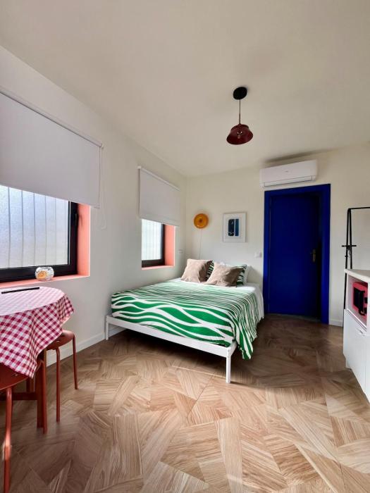 Oliva Studio Design Garden in the Center of Aveiro