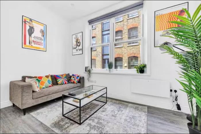High Spec Two-Bedroom Apartment Short Term Rental & Flexible Renting Shoreditch With Free WiFi