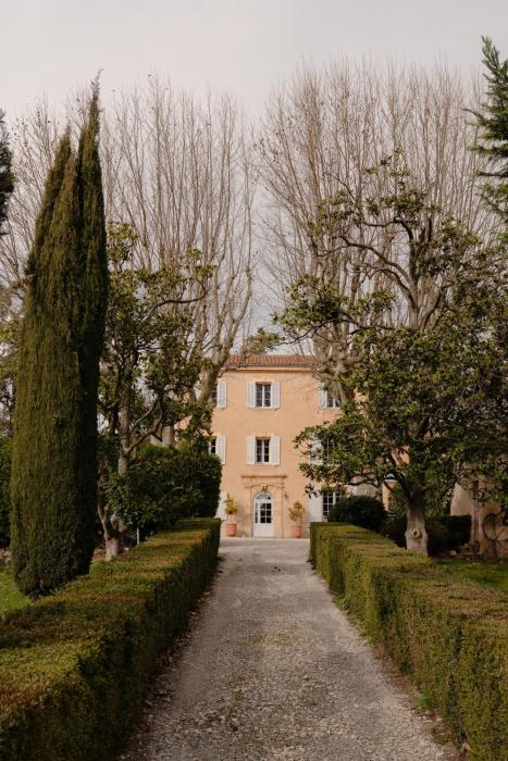 Contemporary bastide in Aix