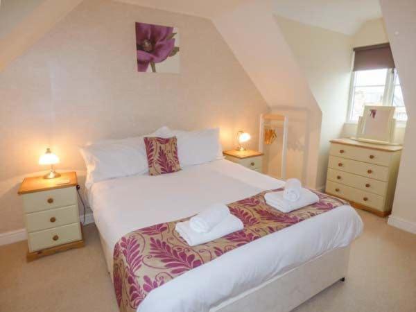 Curlew Cottage, Whitby