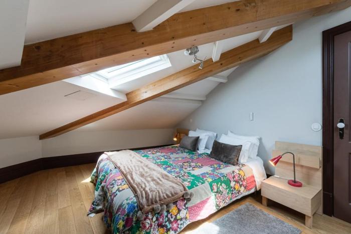 Belle Epoque Apartments - 5.1 (Attic)