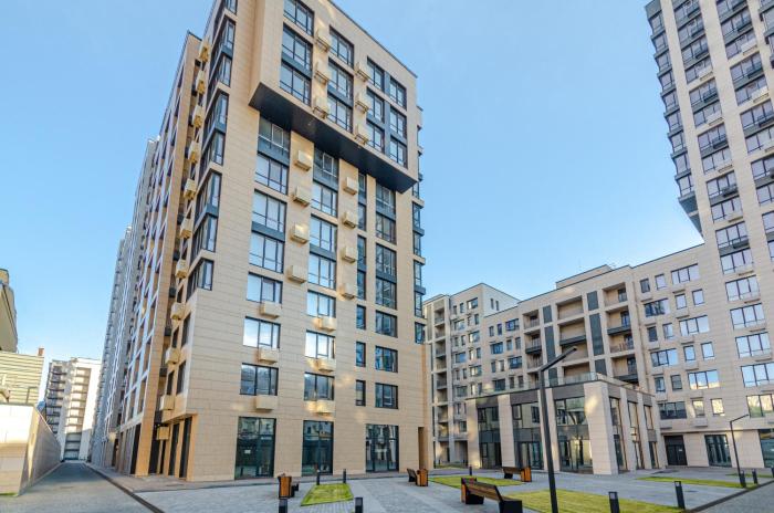 12 МММ ККК ЯГ 2 с вулиця Бульварно-Кудрявська, 17