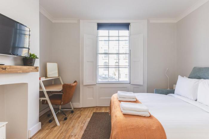 Stylish Angel Studio Near Regents Canal