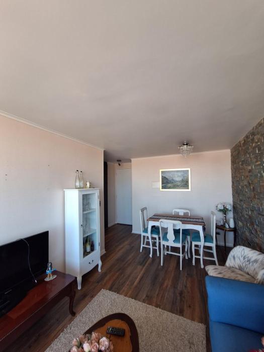 Cómodo y céntrico departamento en Concón