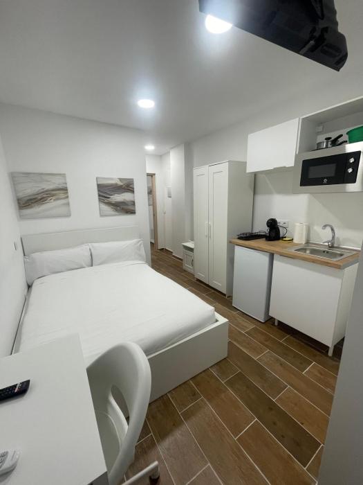 Apartamentos Alcorcón Central by gaiarooms