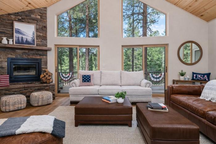 Bluejay-Getaway Luxury Cabin in Munds Park