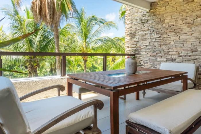 Exquisite Acapulco Retreat in La Isla Residence