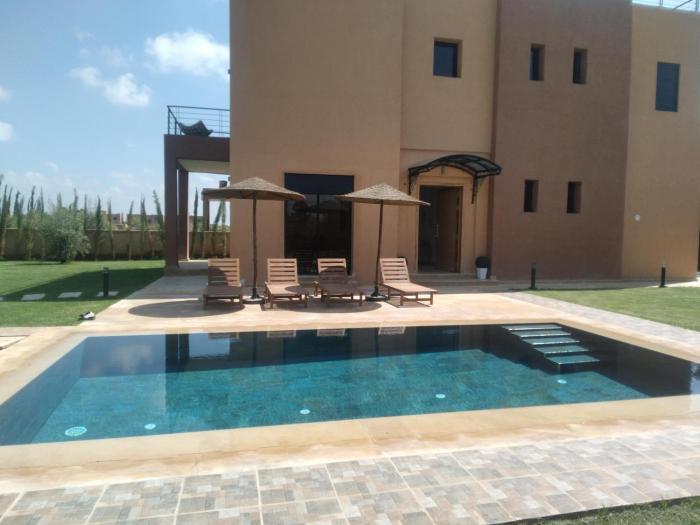 Villa Dar Daraa with Pool