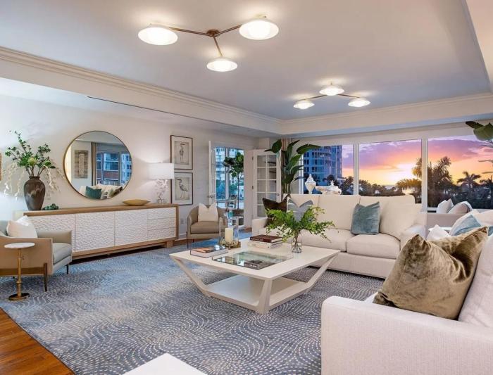 Spacious Beachfront Condo