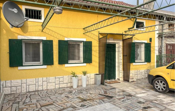 Lovely Home In Podhum With House A Panoramic View