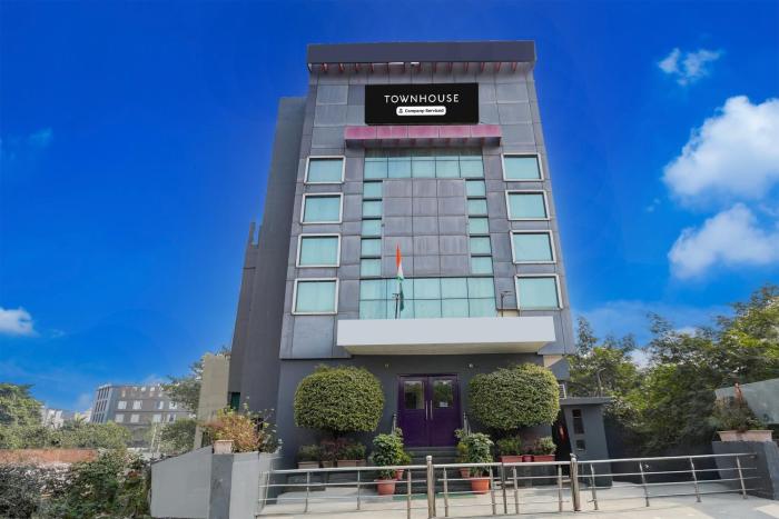 OYO Townhouse Singapore Mall Formerly Hotel Sunshine