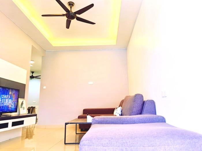 3 min to Batu Pahat Mall Mcd 3BR