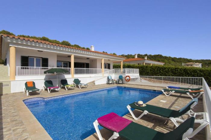 Villa Santo Tomas by Villa Plus