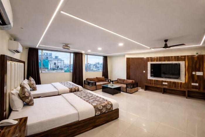 Hotel Shivdev International, near New Delhi Railway Station & City Centre