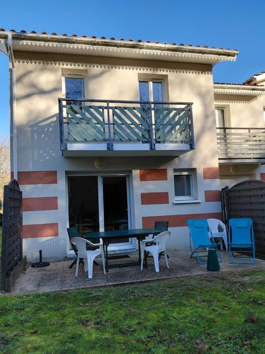 Maison mitoyenne dans Résidence