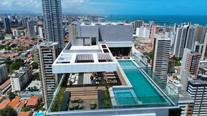 Beach Class Meireles, Praia com Conforto, Estilo