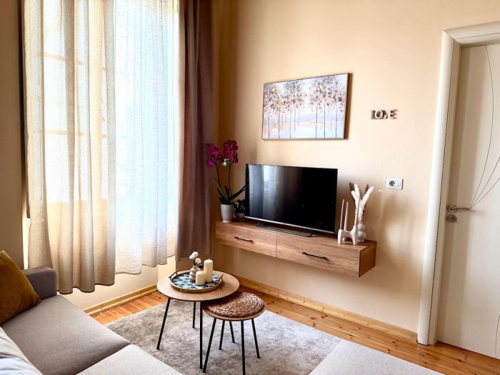 Luxury Villa in Gjuhadol