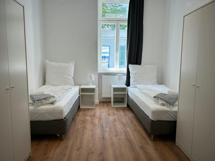 Central and Spacious Apartment for 4