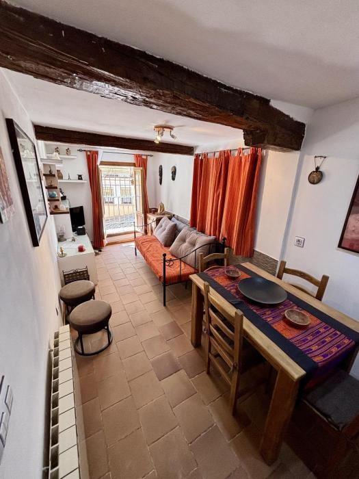 La Casita del Salvador by Gloove