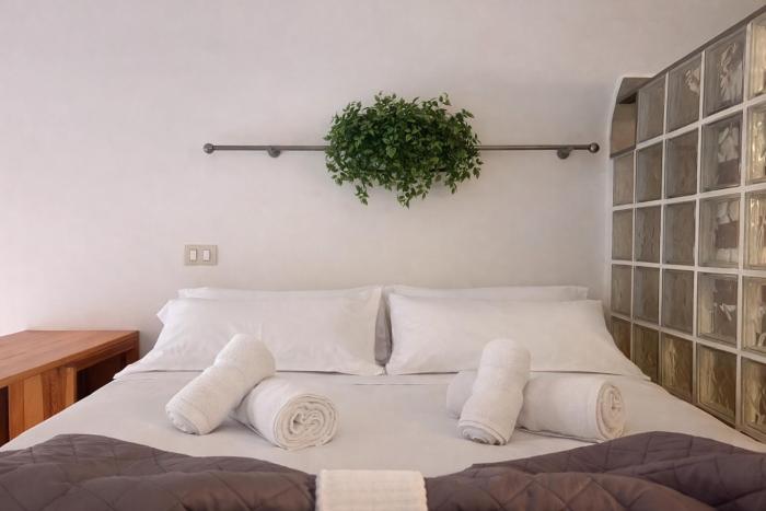 Esedra Loft, Like on a Boat Drifting Through Rome