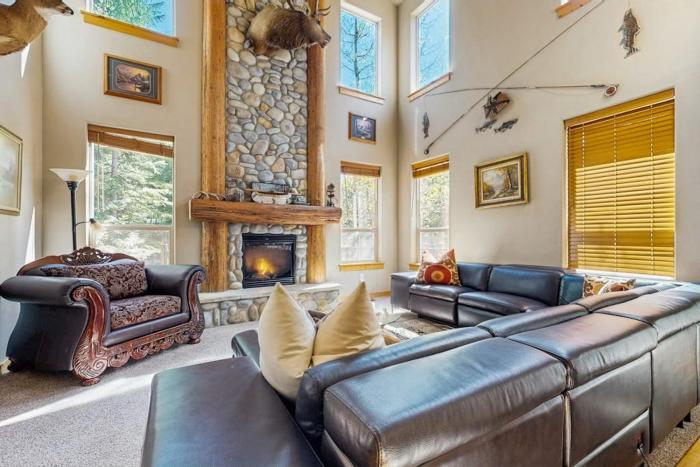 Rustic Retreat Near Lake & Golf Course