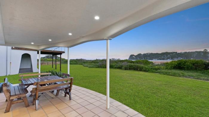 Sea and Sunset - Absolute Beachfront