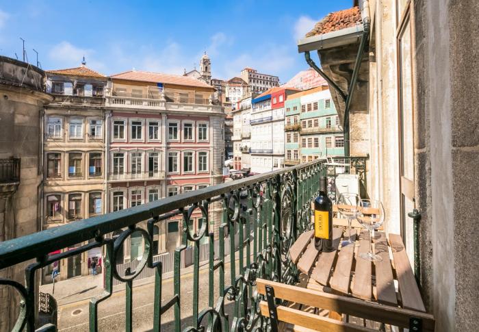 Merc Porto São João Com Varanda, melhor rua do Porto