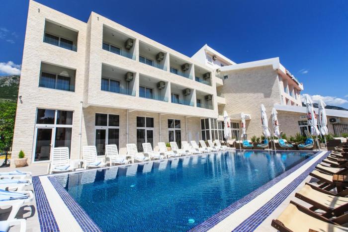 Sutomore Akapulco Hotel