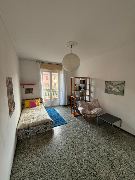 Cozy Private Room wt Balcony in Città Studi