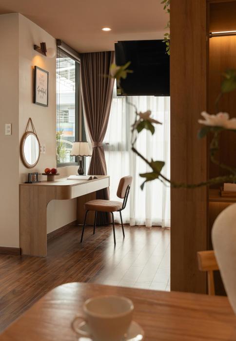 Balcony Studio in D1 - Walkable & Central - 5 Pax