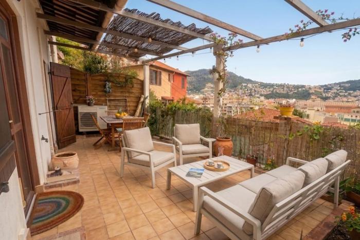 Beautiful 45 m apartment with terrace in Nice