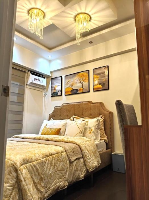 luxury 2BR condo Near NAIA