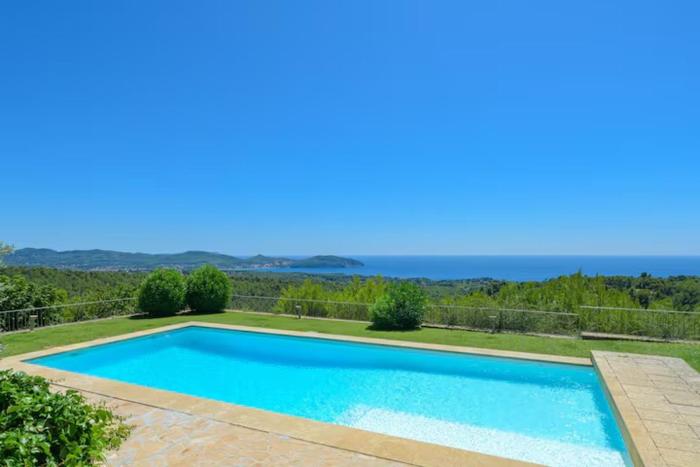 Provencal Villa Stunning Ocean View & Saltwater Pool