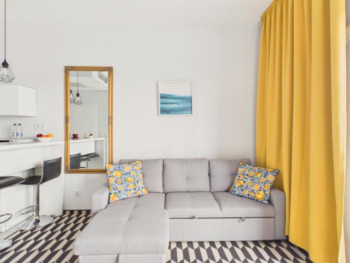 Wola Business Panorama Apartment by Solarento