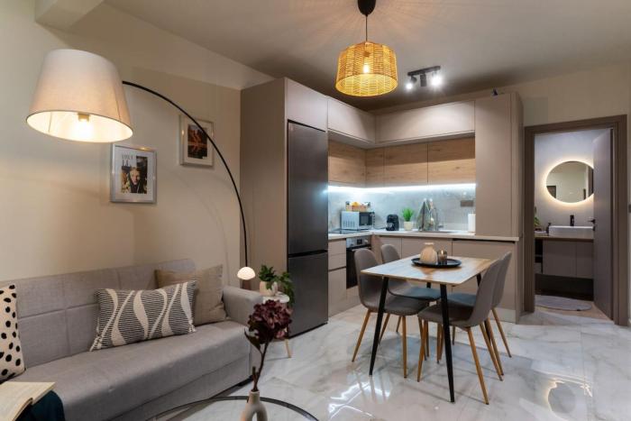 URBAN LUXURY 2 BR