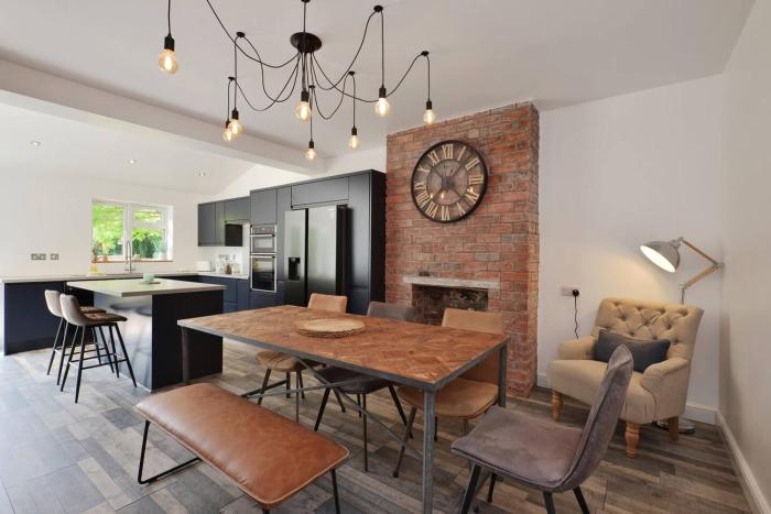 Spacious 3BR Central Pets Welcome