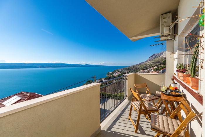 Luxury Penthouse, Sea View Terrace 100m2, Jacuzzi, BBQ, 8 Guests, Private floor