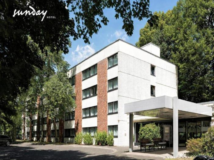Sunday Hotel Bielefeld Standard King Room