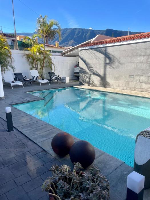 Casa Venezuela con piscina climatizada y privada
