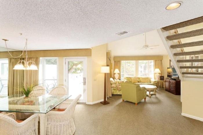 Ocean Palms with access to Westin Amenities